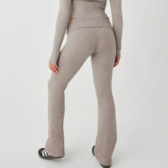 2 pc Set Frankies Bikinis Aimee Fleur Sweater Hoodie and Knit Pants Set - Picture 7 of 13